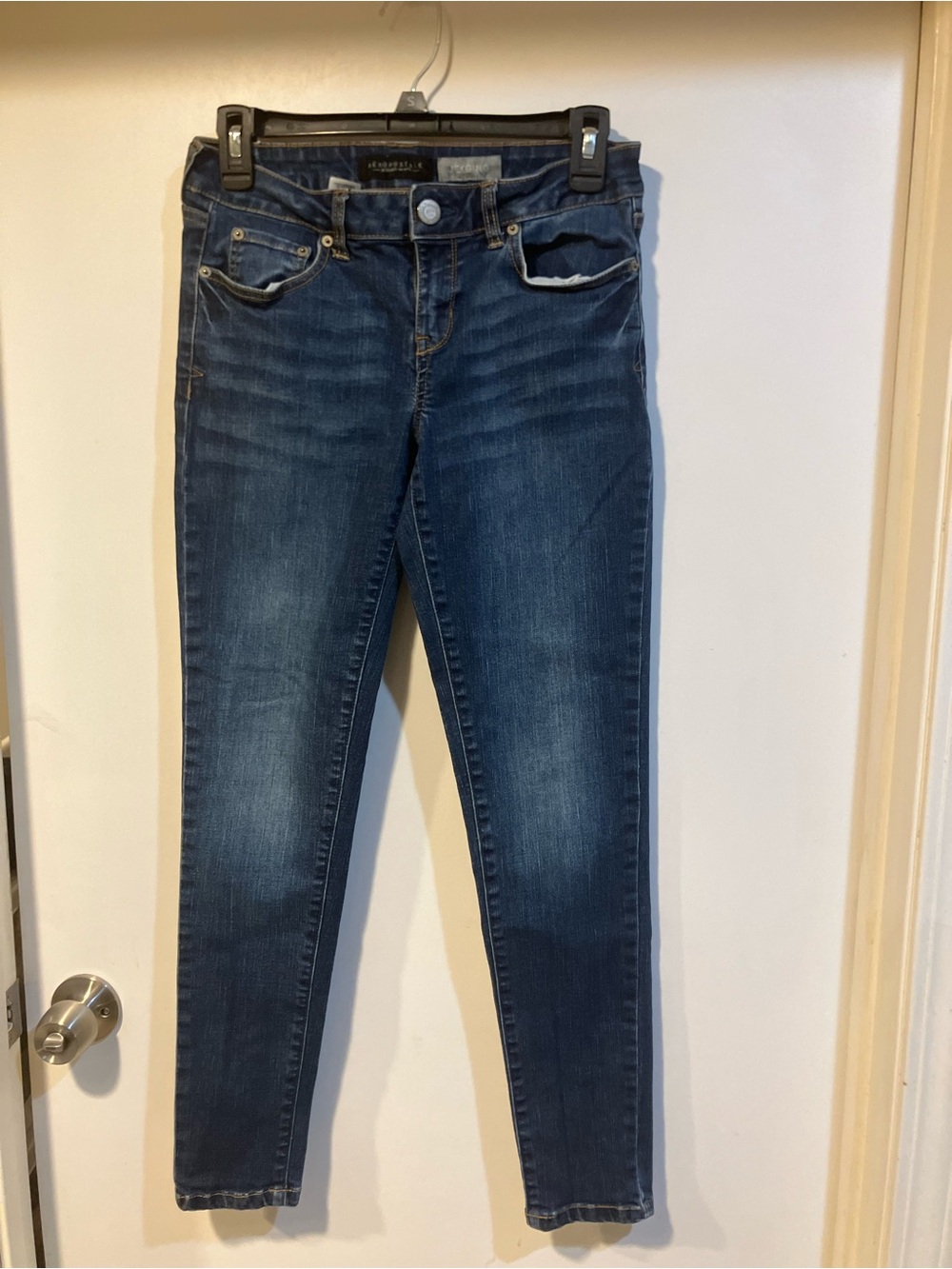 Aeropostale Jegging Skinny Jeans Blue Wash Size 6 Regular - Picture 2 of 8